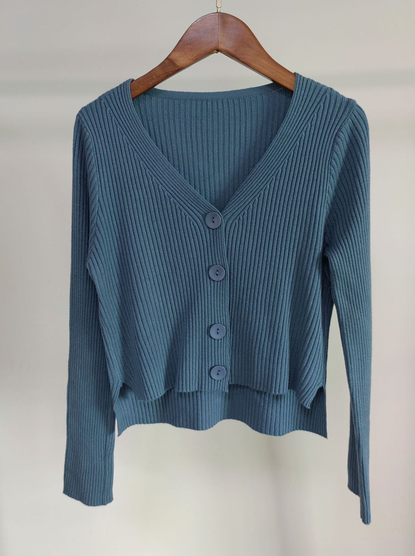 Elegant Slim Fit V-Neck Cardigan