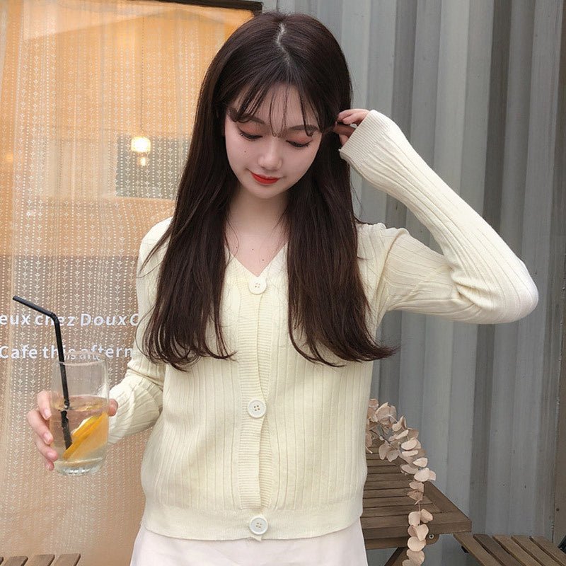 Slim V-Neck Core-Spun Cardigan (881)