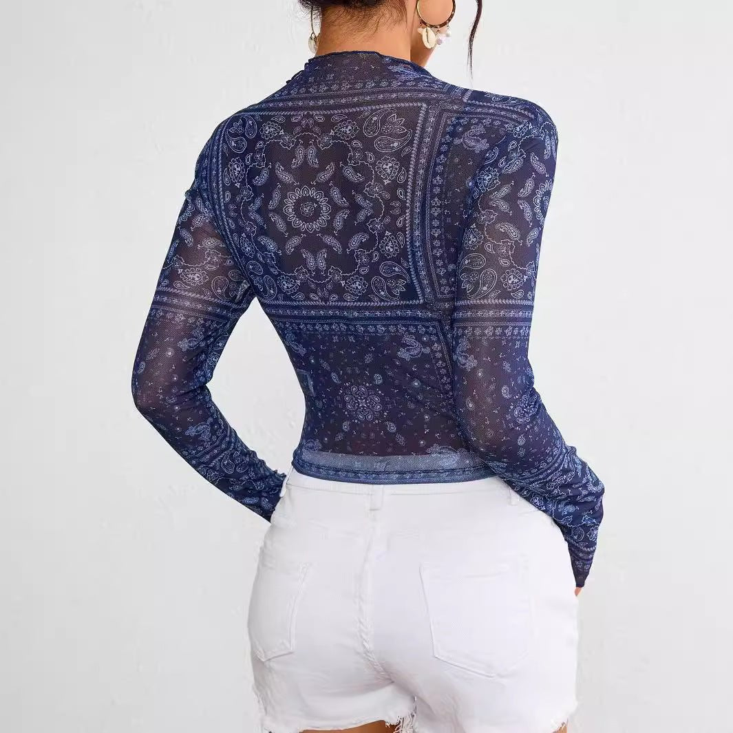 Mesh Print Stand Collar Cropped Tee