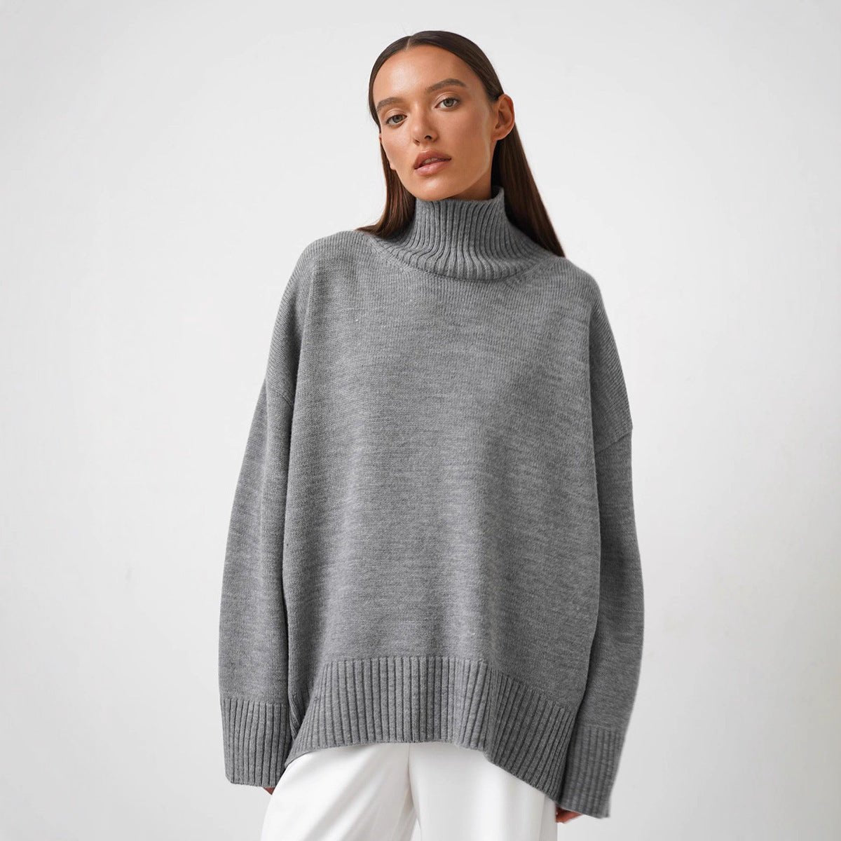 Minimalist Loose Pullover