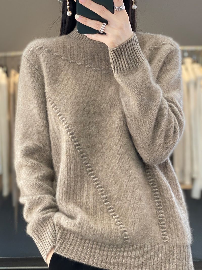 Thickened Drum Wave Mockneck Pullover