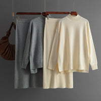 Semi-Turtleneck & Knit Hip Skirt Set