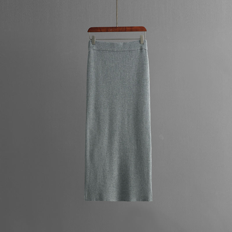 Semi-Turtleneck & Knit Hip Skirt Set