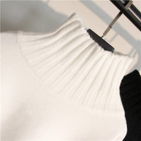 Elegant Slim Fit Pullover Top – Black & White