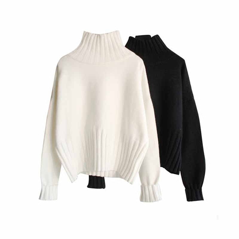 Elegant Slim Fit Pullover Top – Black & White