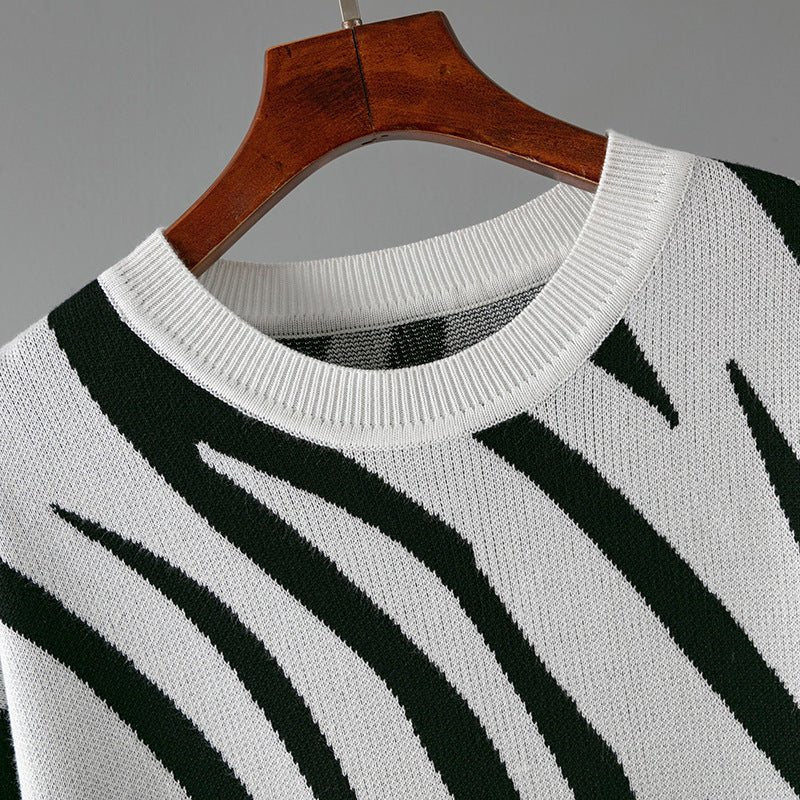 Zebra Pattern Knit Pullover
