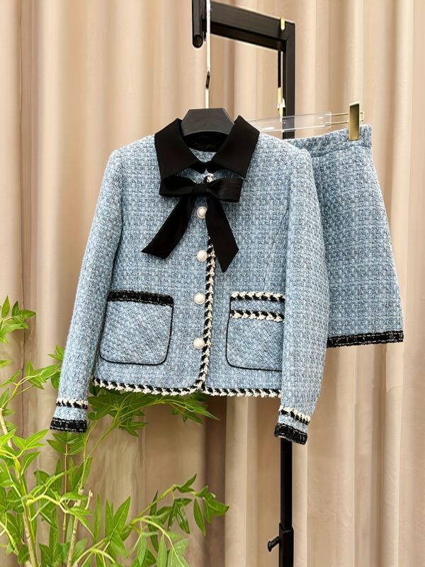 Elegant Style | Non-Stretch Fabricls